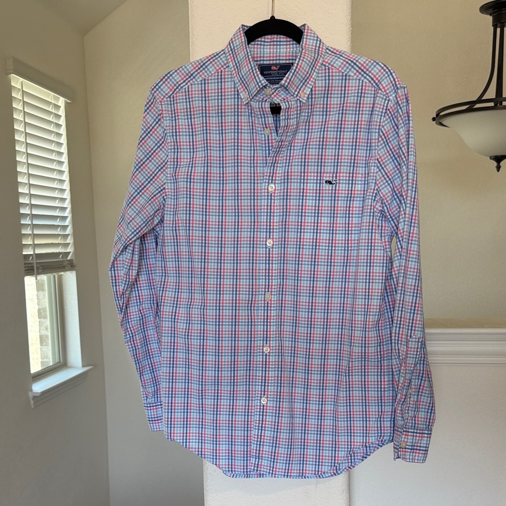 Vineyard Vines Classic Fit Tucker Men's Blue and Red Checkered Shirt